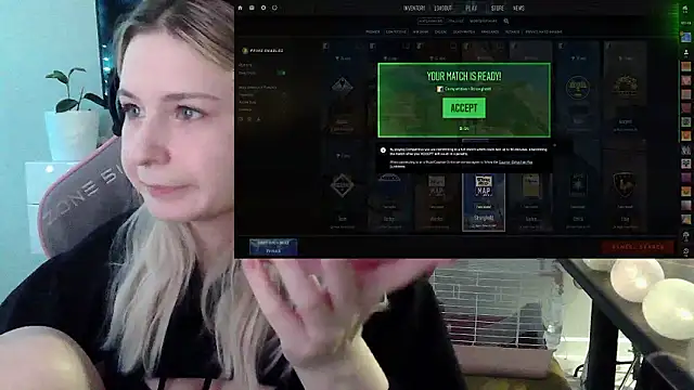 Pokazy przed kamerką – VladaLevine