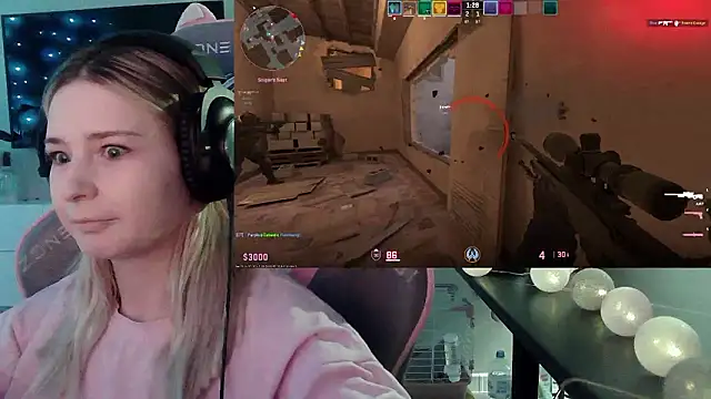 VladaLevine's Webcam Show