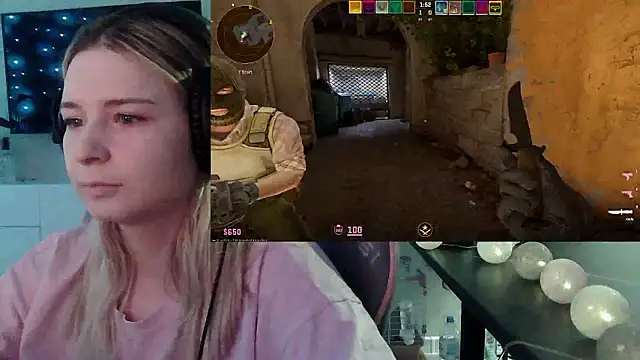 VladaLevine's Webcam Show