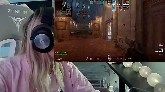 Вебкам-шоу VladaLevine