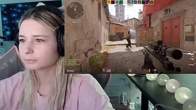 VladaLevine ওয়েবক্যাম শো