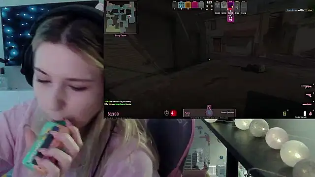 Webkamerová show VladaLevine