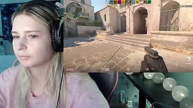 VladaLevine 网络视讯表演