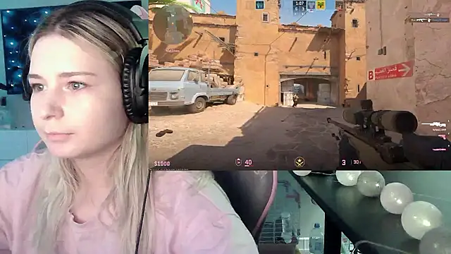 VladaLevine's Webcam Show