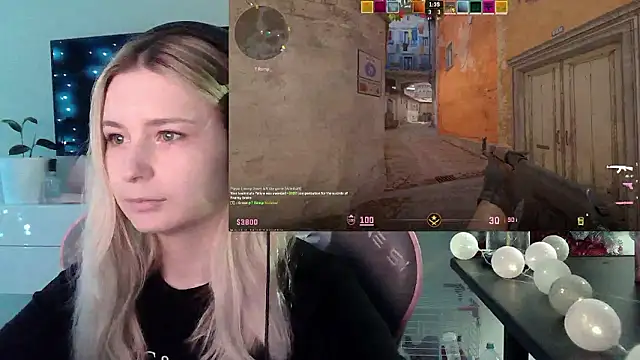 VladaLevine's Webcam Show