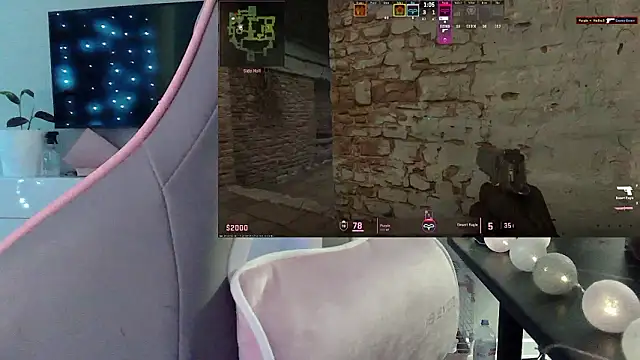 VladaLevine Pertunjukan Webcam