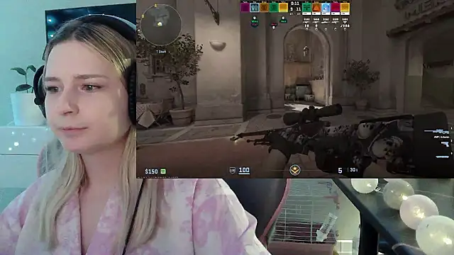 Pokazy przed kamerką – VladaLevine