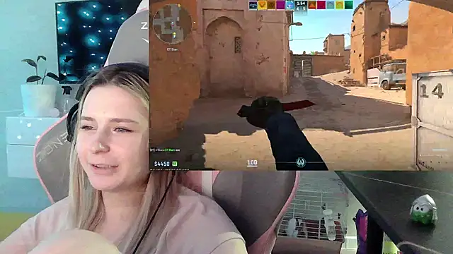 VladaLevine Pertunjukan Webcam