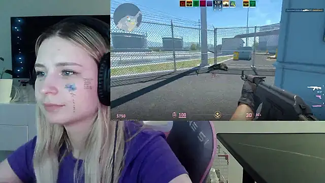 VladaLevineのウェブカメラショー