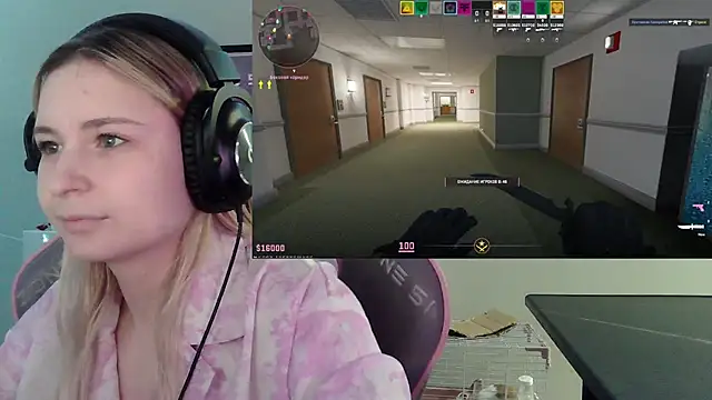 VladaLevinen Webbikameraesitys