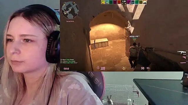 VladaLevine Pertunjukan Webcam