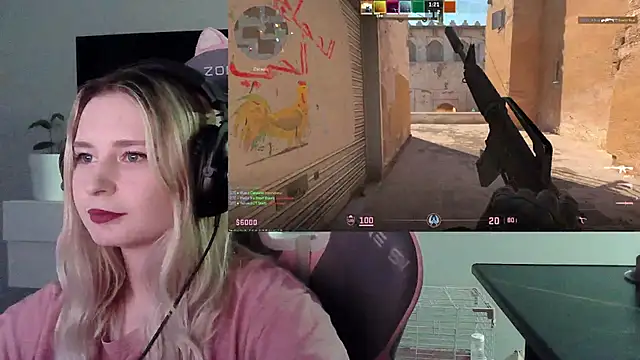 VladaLevine Adlı Modelin Web Kamerası Şovu