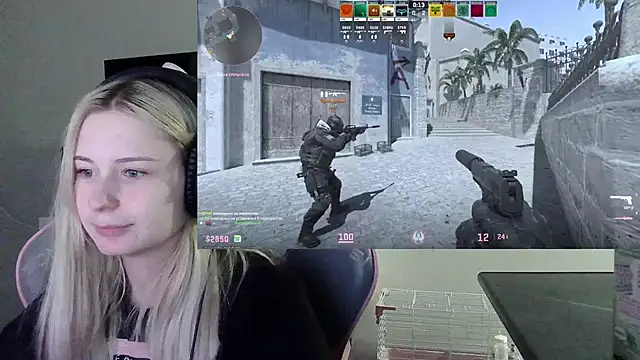 VladaLevine Pertunjukan Webcam