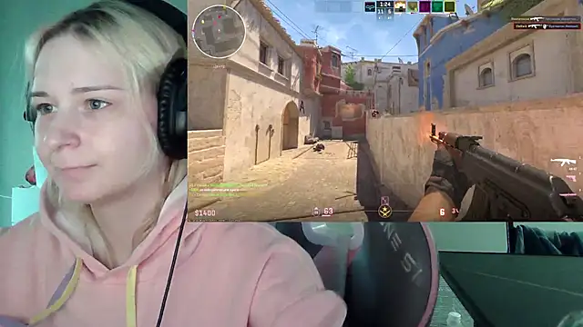 Pertunjukan Kamera Web VladaLevine