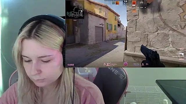 VladaLevineのウェブカメラショー