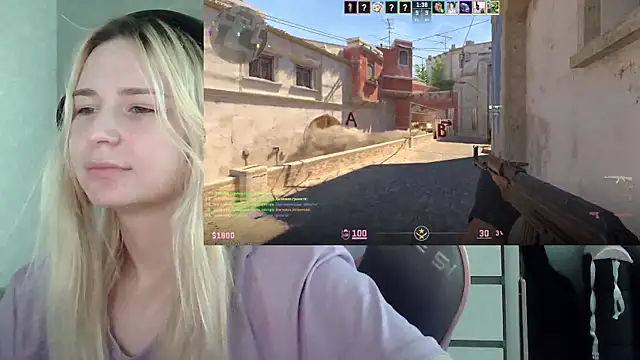 VladaLevine's Live Sex Cam Show
