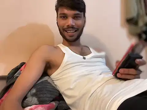 hunterasiaaaa Webcam show