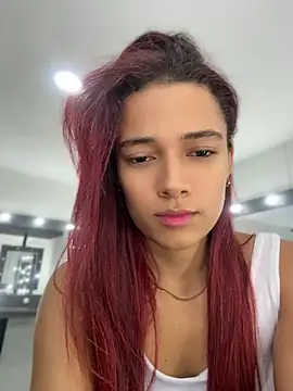 XXX chat uživo modela amber_sparkle
