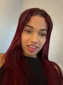 XXX chat uživo modela amber_sparkle