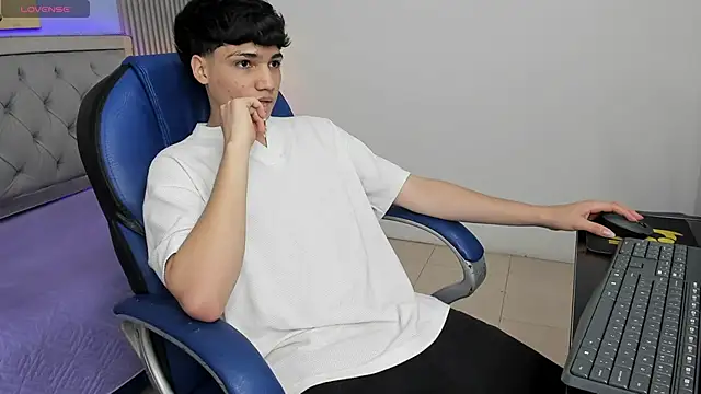 عرض كام SamBlack_