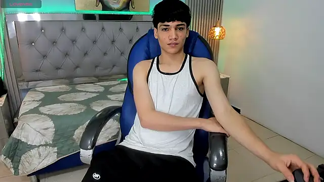 SamBlack_ 在線直播表演