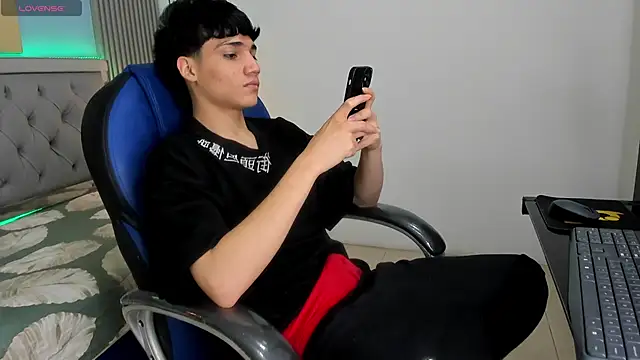 SamBlack_ 网络视讯表演