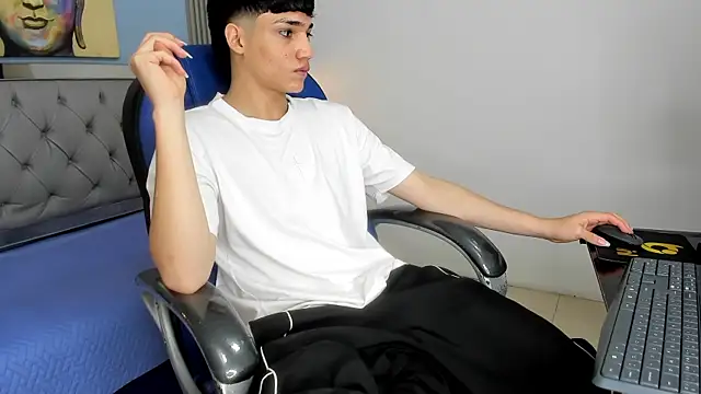 SamBlack_n Webbikameraesitys