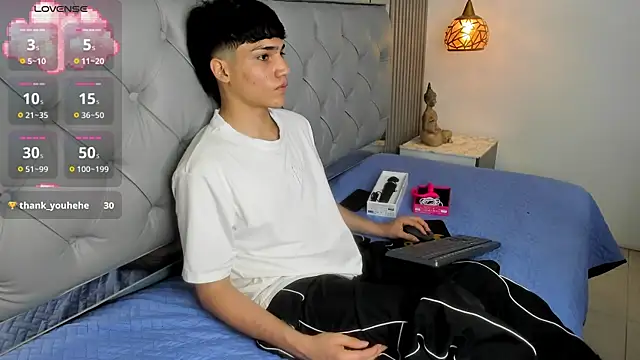 SamBlack_'s Webcam Show