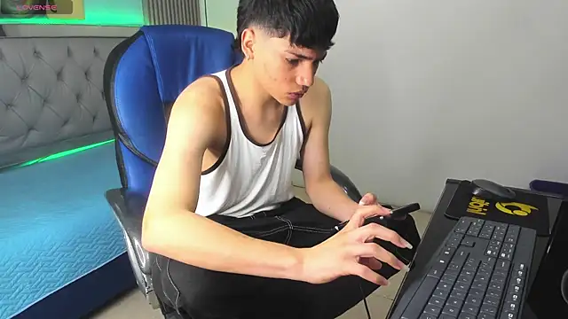 SamBlack_ Adlı Modelin Web Kamerası Şovu