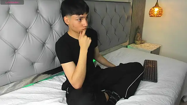 SamBlack_ webkamerás műsora