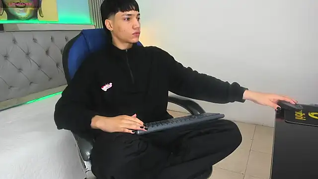 عرض كام SamBlack_
