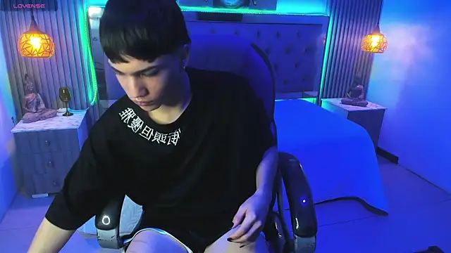 הופעת וובקאם של SamBlack_