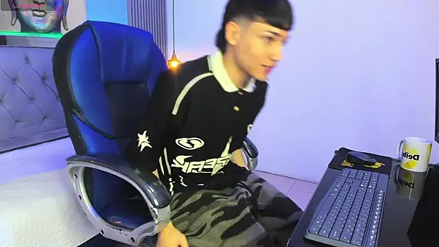 SamBlack_n Webbikameraesitys