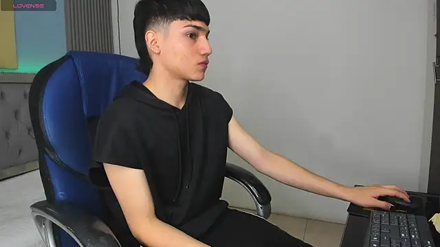 عرض كام SamBlack_