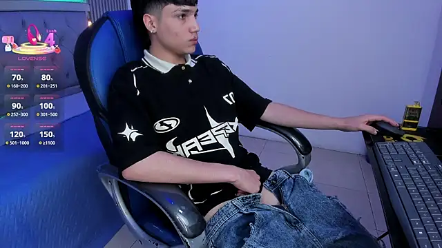 SamBlack_n Webbikameraesitys
