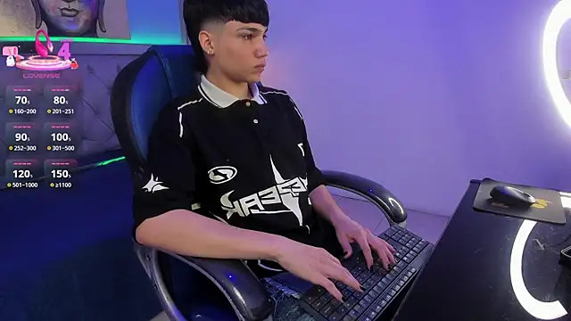 SamBlack_ Webcamshow