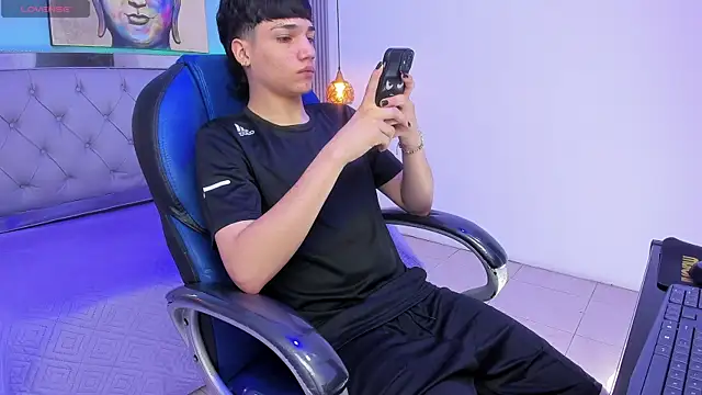 SamBlack_ 网络视讯表演