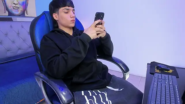 SamBlack_ webkamerás műsora