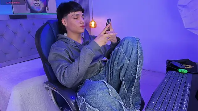 הופעת וובקאם של SamBlack_