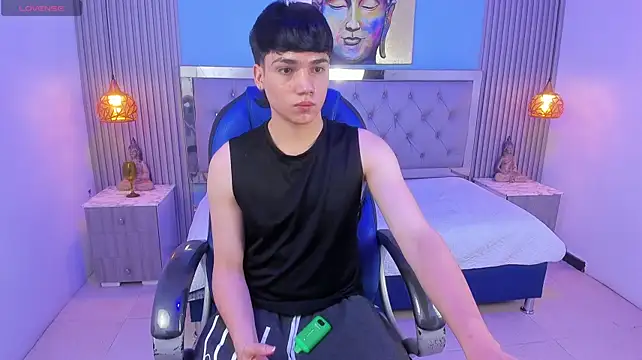 SamBlack_ Show Webcam