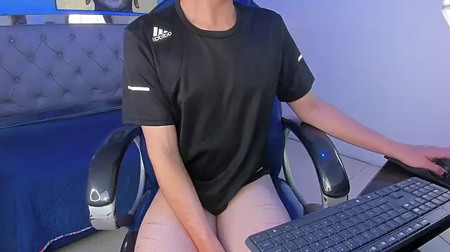 SamBlack_ webkamerás műsora