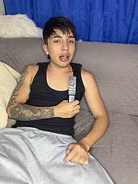Show modela pabonsito na web-kameri
