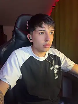 XXX chat uživo modela pabonsito