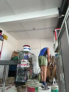 Paul22cm-: διαδικτυακό σόου στην κάμερα