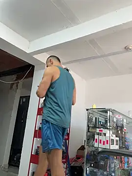 Paul22cm- Webcam Show