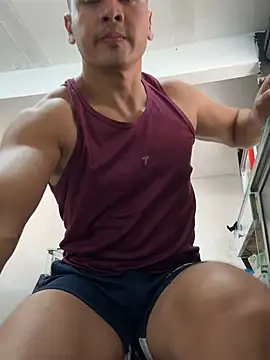 Paul22cm- Show in webcam