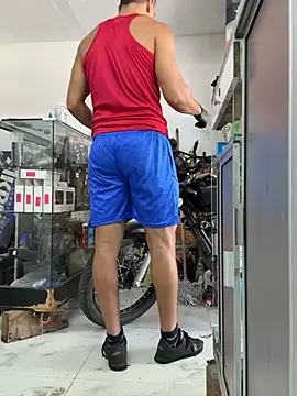 Paul22cm- webcam show