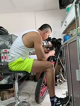 Paul22cm-'s Webcam Show