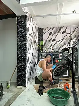 Paul22cm- Show in webcam