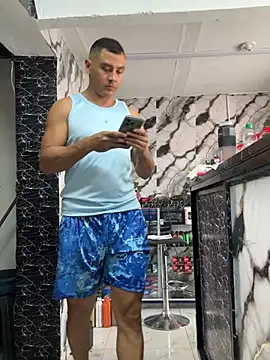 Paul22cm- Webcam-Show